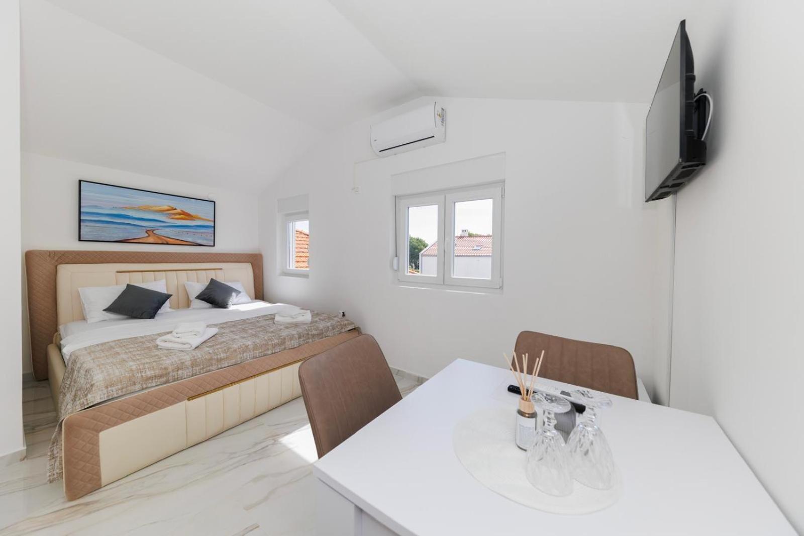 Premium Rooms Prince Zadar Exterior foto